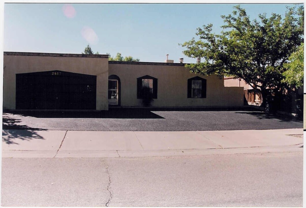 2817 Palo Verde Dr NE in Albuquerque, NM - Building Photo