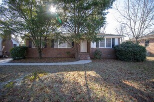 2314 Orchard St in Cayce, SC - Building Photo
