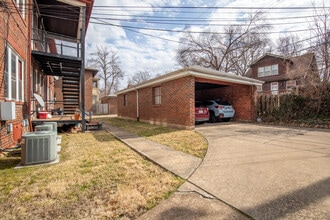 7234 Amherst Ave, Unit 1E in University City, MO - Building Photo - Building Photo