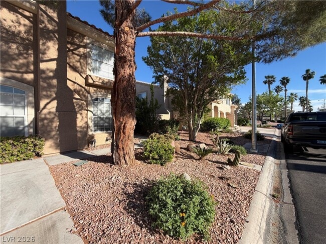 9648 Silver City Dr in Las Vegas, NV - Building Photo - Building Photo