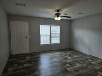 1400 Banana Rd in Lakeland, FL - Building Photo - Building Photo