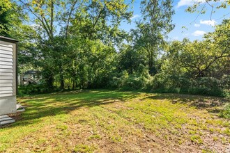 1836 Meadow Ln in Decatur, GA - Foto de edificio - Building Photo