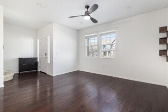 221 Jackson Dr in Erie, CO - Building Photo - Building Photo