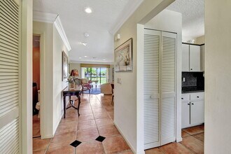 3 Stratford Dr in Boynton Beach, FL - Building Photo - Building Photo