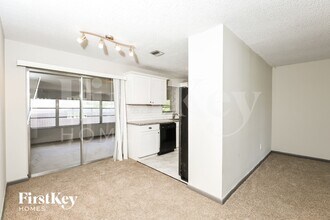 772 Cadez St NE in Palm Bay, FL - Building Photo - Building Photo