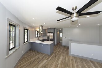 1227 Elm St in Honolulu, HI - Building Photo - Building Photo
