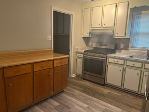 714 Erskine St in Hampton, VA - Building Photo - Building Photo