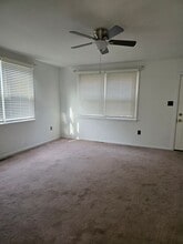 1008 Fairview Ave in Wilmington, DE - Building Photo - Building Photo