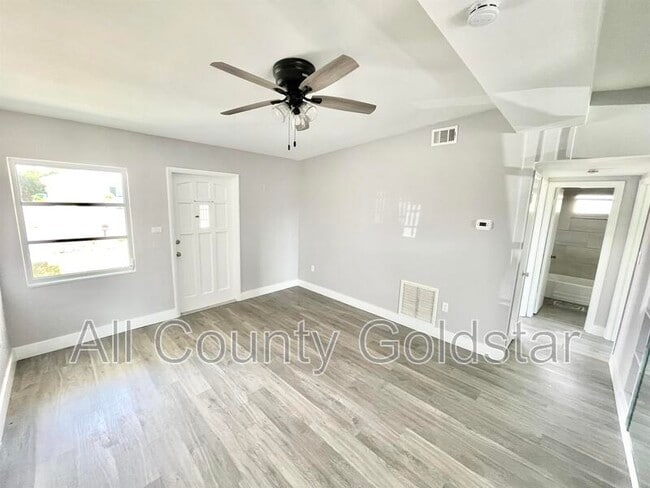 3436 Lucerne Terrace in Port Charlotte, FL - Building Photo - Building Photo