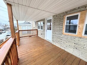 1337 Methyl St in Pittsburgh, PA - Building Photo - Building Photo