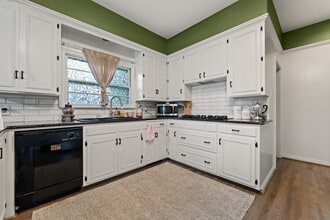 2509 Wooded Acres Dr in Waco, TX - Building Photo - Building Photo