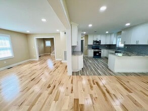 5 St James St in Centereach, NY - Building Photo - Building Photo