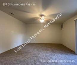 197 S Hawthorne Ave in Middleton, ID - Building Photo - Building Photo