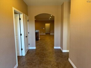 6018 Oakmont Dr in Wichita Falls, TX - Building Photo - Building Photo