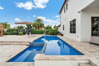 3351 NW 82nd Way in Pembroke Pines, FL - Building Photo - Building Photo