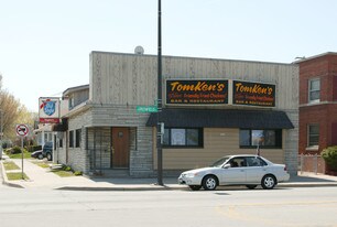 8009-8011 W Greenfield Ave in Milwaukee, WI - Building Photo
