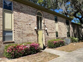 1950 Paine Ave in Jacksonville, FL - Building Photo