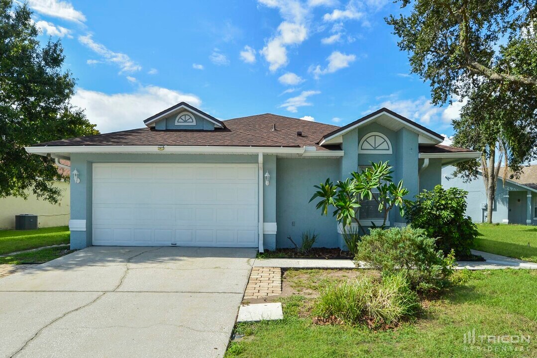 12895 Downstream Cir in Orlando, FL - Building Photo