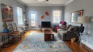 41 E Penn St in Long Beach, NY - Building Photo - Building Photo