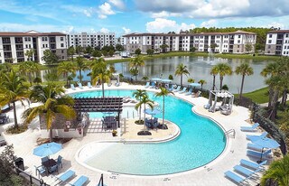 Legacy Naples Apartments in Naples, FL - Building Photo