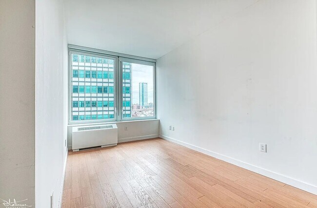 130 Water St