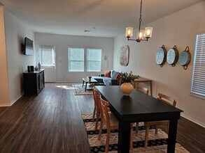 14007 Tordillo Dr in Elgin, TX - Building Photo - Building Photo