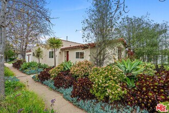 8871 Gibson St in Los Angeles, CA - Building Photo - Building Photo