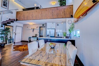 1701 Sunset Harbour Dr in Miami Beach, FL - Building Photo - Building Photo