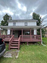 112 Beach St in Blanchard, PA - Building Photo
