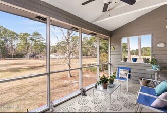 728 Azalea Dr in Hampstead, NC - Building Photo - Building Photo