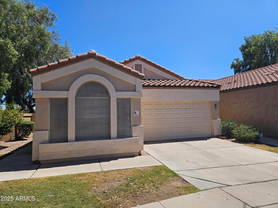 3440 E Southern Ave in Mesa, AZ - Building Photo