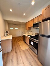 41 Via Cancion, Unit B in San Clemente, CA - Building Photo - Building Photo