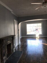 918 South Westnedge Avenue, Unit #1 in Kalamazoo, MI - Foto de edificio - Building Photo