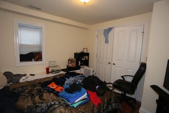 1059 W Fry St, Unit G03C in Chicago, IL - Building Photo - Building Photo