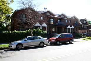 4001-4007 149th St Apartamentos