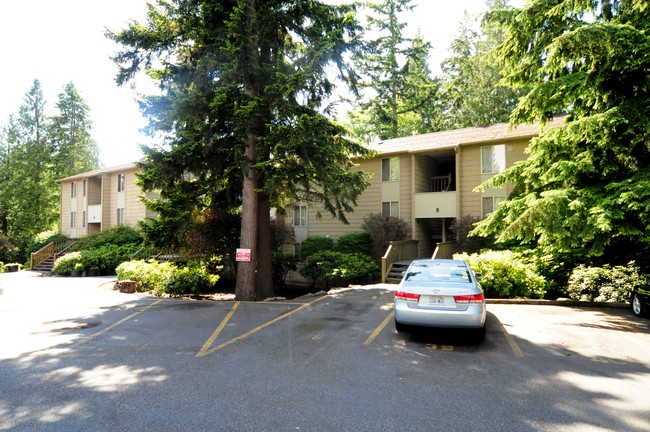 Parkwood Apartments in Lynnwood, WA - Foto de edificio - Building Photo