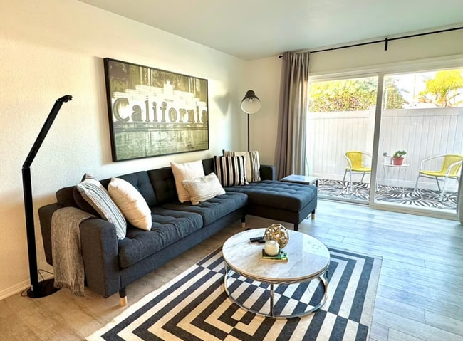 3030 Suncrest Dr unit 402, Unit 3030 Suncrest Dr. 402