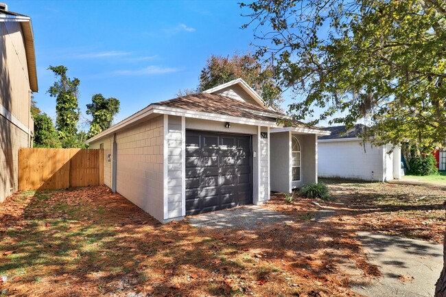 521 Madrigal Ct in Orlando, FL - Building Photo - Building Photo