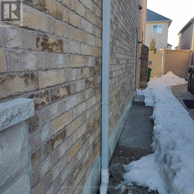 18 Rathmore St in Brampton, ON - Building Photo - Building Photo