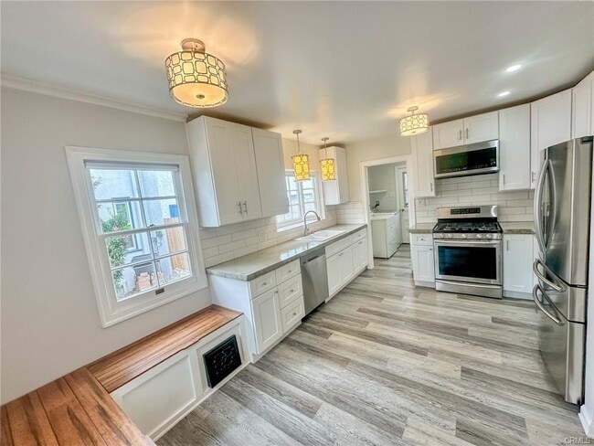 3627 Orange Ave in Long Beach, CA - Building Photo - Building Photo