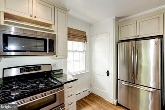 4350 River Rd NW in Washington, DC - Building Photo - Building Photo