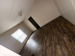 2001 W Loop 304 in Crockett, TX - Building Photo - Building Photo