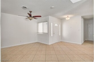 2337 Michael Way in Las Vegas, NV - Building Photo - Building Photo