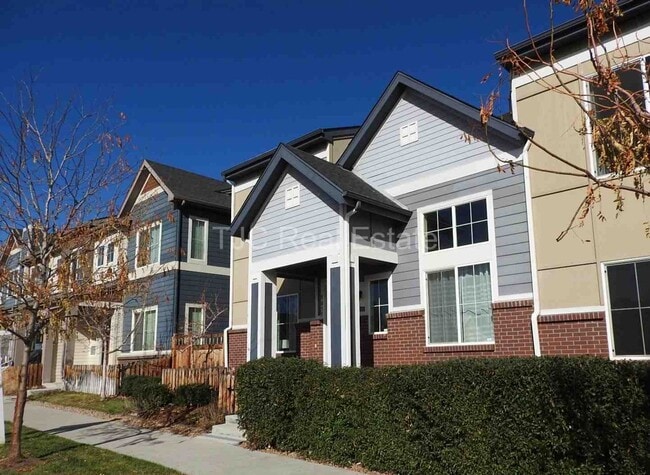 8055 E 21st Ave in Denver, CO - Building Photo - Building Photo