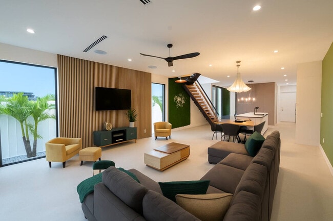 property at 1812 Miami Rd