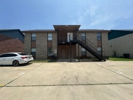 1906 Windward Dr in Killeen, TX - Building Photo