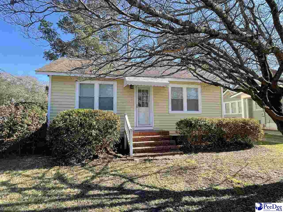 450 Warley St in Florence, SC - Building Photo