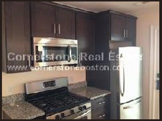 75 Beechcroft St in Boston, MA - Building Photo - Building Photo