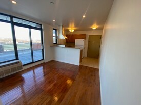 42-12 108th St in Queens, NY - Building Photo