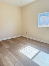 11650 Kittridge in Los Angeles, CA - Building Photo - Building Photo